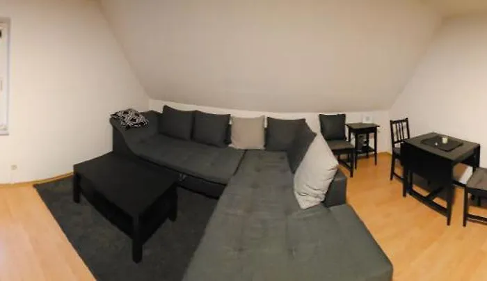 Direkt An Den Externsteinen