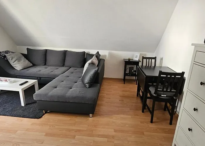 Direkt An Den Externsteinen